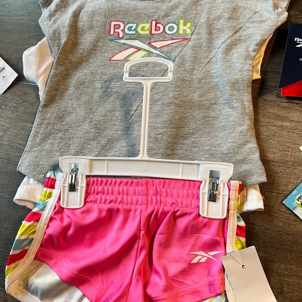 NWT⚡️3 PIECE SET Reebok girl outfit
